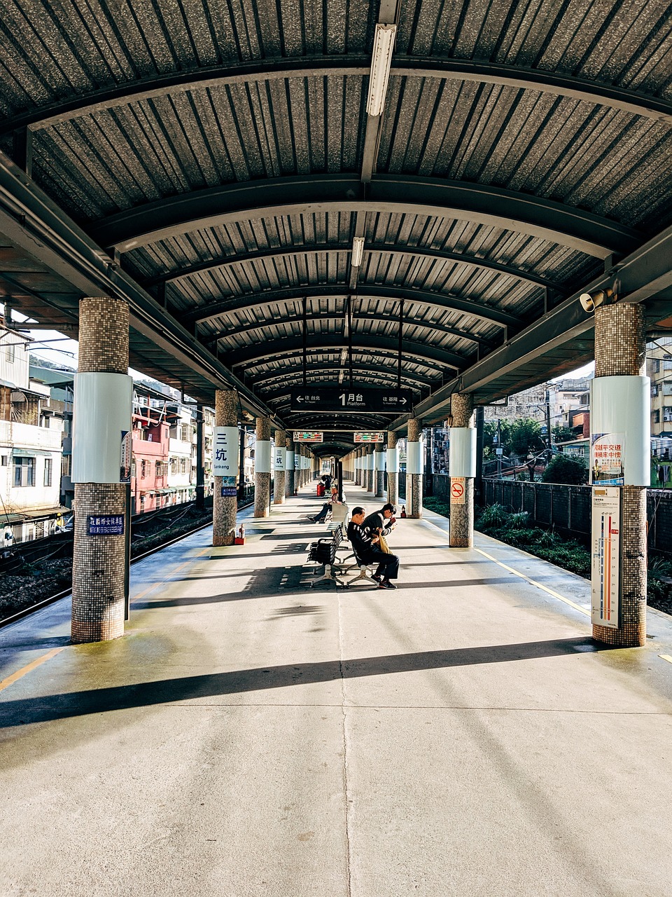 découvrez l'interrail pass, votre billet flexible pour voyager facilement à travers l'europe en train. explorez plusieurs pays avec un seul pass et profitez d'un voyage inoubliable.